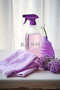 定期做毛囊清洁背景图片_紫色擦拭布和清洁喷雾