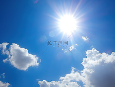 太阳能头像背景图片_透过蓝天看到的太阳