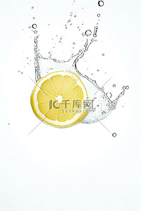 水滴溅水背景图片_柠檬从白色表面的温水中掉落