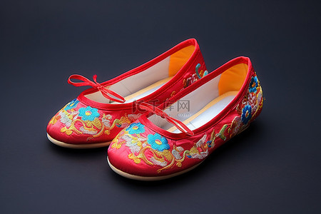 红色刺绣中国舞鞋