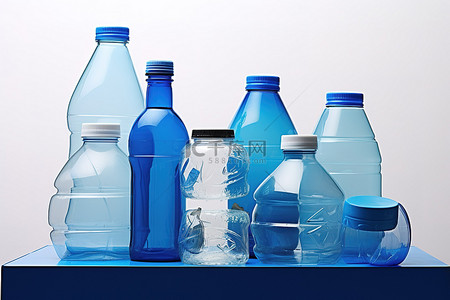 回收收集和水容器瓶