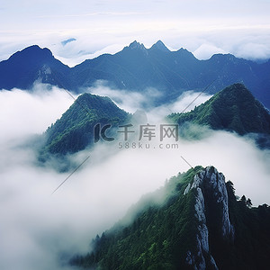 黄碧马月山在多云天气中国
