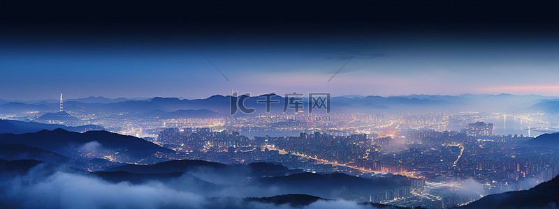 忠图片背景图片_山中城市的夜晚图片