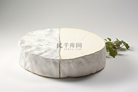 蓝莓奶酪背景图片_白色表面上的白色奶酪