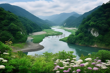 全景观测站背景图片_一条河流和山谷中的河流的风景