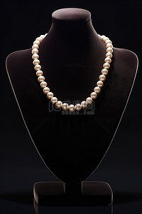 珍珠项链珍珠项链背景图片_人体模型项链包含纳尔逊珍珠项链