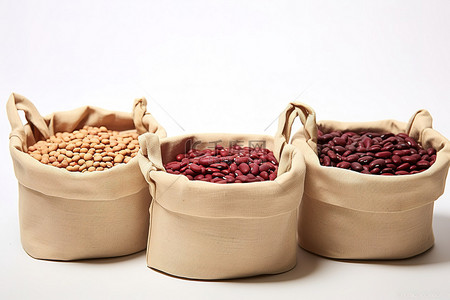 小豆子背景图片_四个小篮子，三个小袋子，里面装满了豆子
