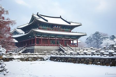 韩国古老的宫殿和花园在降雪中
