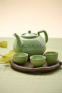 扒开盖子背景图片_茶壶杯和盖子，上面有茶