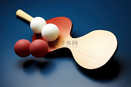乒乓球桌子背景图片_桌子上的网球拍和球