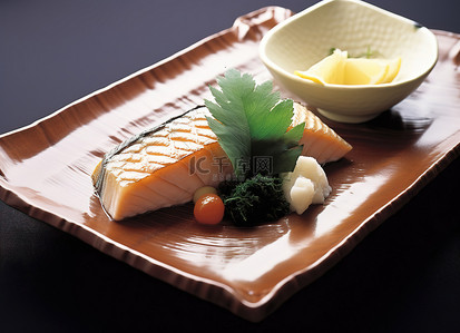 一个方形的盘子，上面有一片鱼和蔬菜