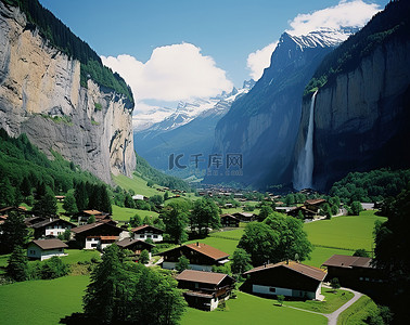 瑞士背景图片_瑞士的风景照，背景山中有村庄，有瀑布
