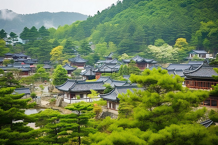 从阳台上欣赏韩国阳川美丽的山村