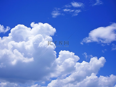 中午美丽的蓝天白云
