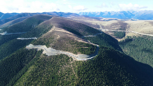 318国道摄影照片_航拍中国高原国道318傍山公路祖国山河风光大景