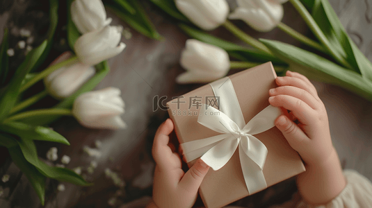 8花朵背景图片_简约白色郁金香双手拿礼物的图片8