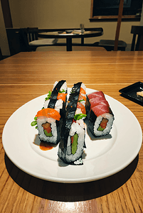 日料摄影照片_美味的寿司摄影照片7