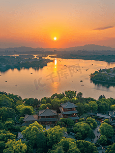 雷锋横版摄影照片_雷锋塔上眺望杭州西湖夕阳美景