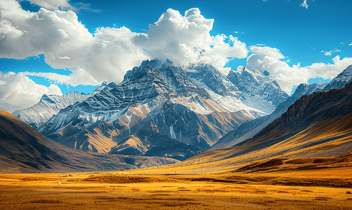 金色之子摄影照片_贡嘎雪山金色阳光美景