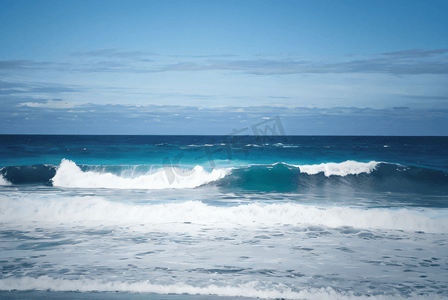 大海海浪翻滚摄影图