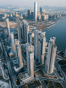 海滨城市图片摄影照片_航拍青岛东部城区现代化高楼