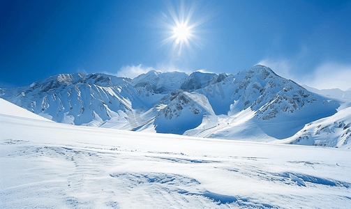 雪道摄影照片_长白山滑雪场