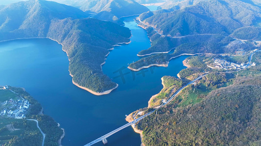 山河摄影照片_航拍皖南太平湖洞天湾景区秀丽山河风光