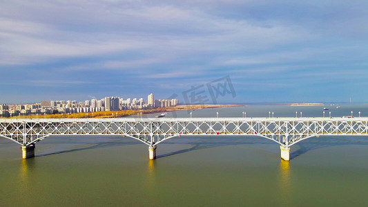 城市宣传片摄影照片_航拍南京地标长江大桥城市宣传