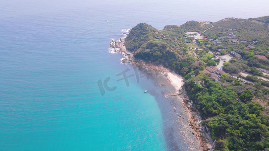 航拍夏日夏天夏季海边岛屿自然风景