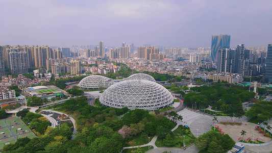 广东凤铝摄影照片_航拍广东佛山地标建筑明珠体育馆