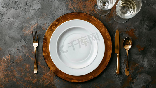 餐具盘子刀叉立体描绘摄影照片