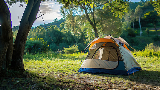绿色草地上的帐篷春天露营图片