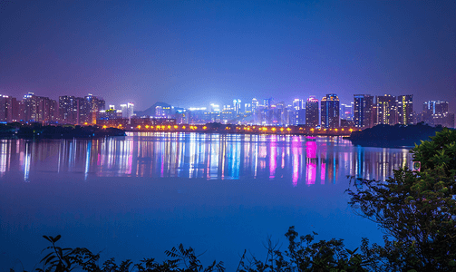 炫酷流线摄影照片_深圳罗湖夜景