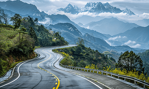 胡泊摄影照片_四川317国道新路海山峰风光美景