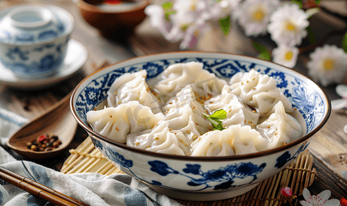 年夜饭团聚摄影照片_春年过年要吃饺子