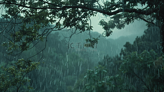 干旱大地下雨背景图片_春天绿色雨季山河风景树叶景色的背景