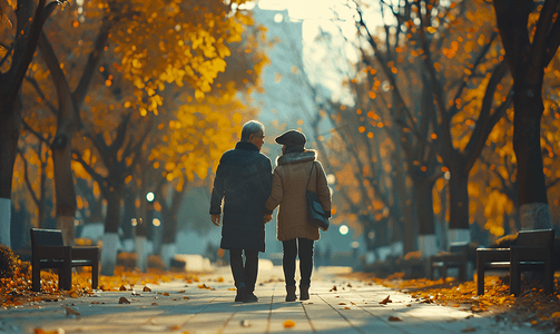 春天摄影照片_亚洲人老年夫妇在公园里散步