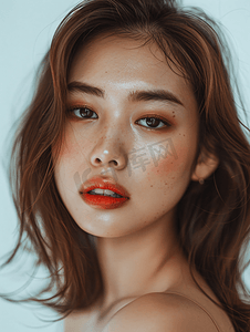 护肤摄影照片_亚洲人年轻美女妆面肖像