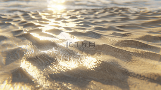 阳光下光芒照射在沙滩上的背景