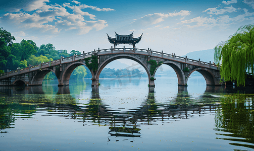 清新一夏中国风摄影照片_五庭桥，又称莲花桥，是中国扬州瘦西湖的一座著名古建筑.