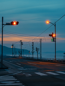 日本镰仓小清新海边马路红绿灯摄影图