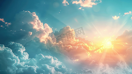太阳天摄影照片_明亮的夏日天空中的云和阳光图片