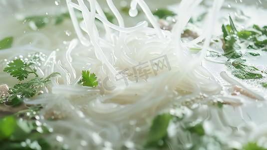 米线鲜汤美味食物摄影照片