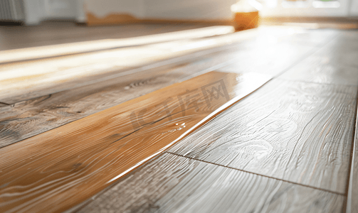 用蜡修复地板修复复合木地板的缺陷