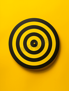 黄色背景暗靶心和目标营销目标概念