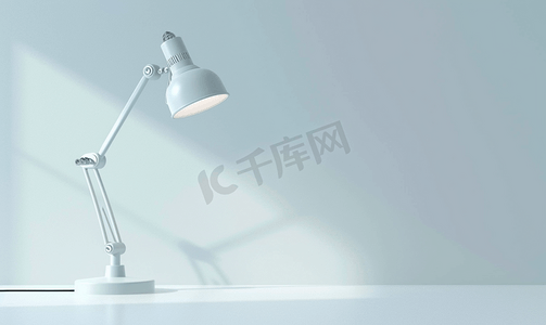 创意喜庆海报摄影照片_白桌自由职业者工作场所概念亮起的台灯