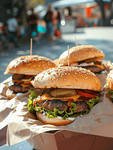 美味小吃卡通摄影照片_街头汉堡的图片