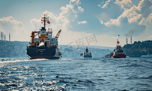博斯普鲁斯海峡近海的石油和天然气石化油轮