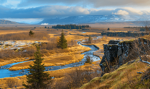 山谷摄影照片_冰岛西南部辛格维利尔国家公园的山谷