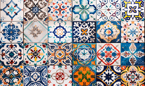多彩陶瓷摄影照片_传统华丽的葡萄牙装饰瓷砖
